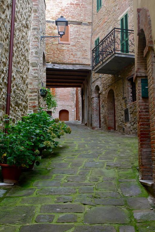 Relais Mastro Cinghiale Bed and Breakfast Paciano Exteriör bild